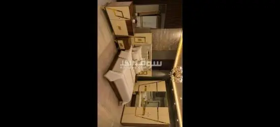 الامتياز للأثاث والمفروشات