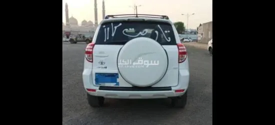 تويوتا راف فور 2011 دبل وارد في صنعاء - 4